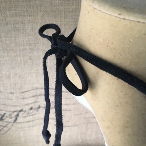 Sundance inspired beaded long necklace in boho pattern. - Picture 5 of 5